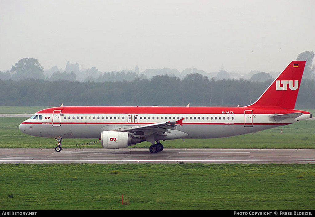 Aircraft Photo of D-ALTL | Airbus A320-214 | LTU - Lufttransport-Unternehmen | AirHistory.net #374395