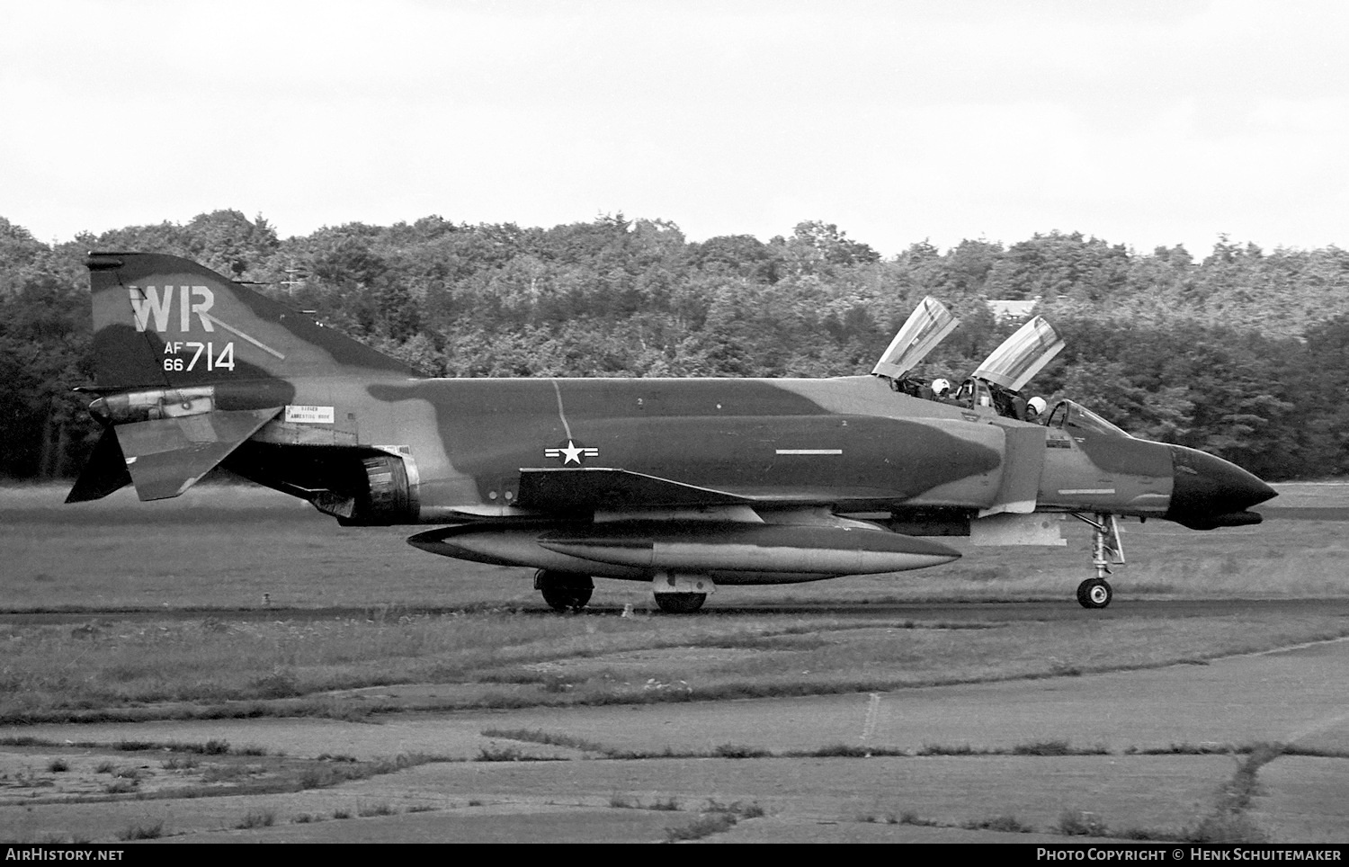 Aircraft Photo of 66-7714 / AF66-714 | McDonnell Douglas F-4D Phantom II | USA - Air Force | AirHistory.net #374469