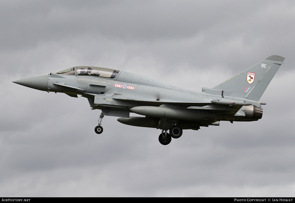 Aircraft Photo of ZJ806 | Eurofighter EF-2000 Typhoon T3 | UK - Air Force | AirHistory.net #374502