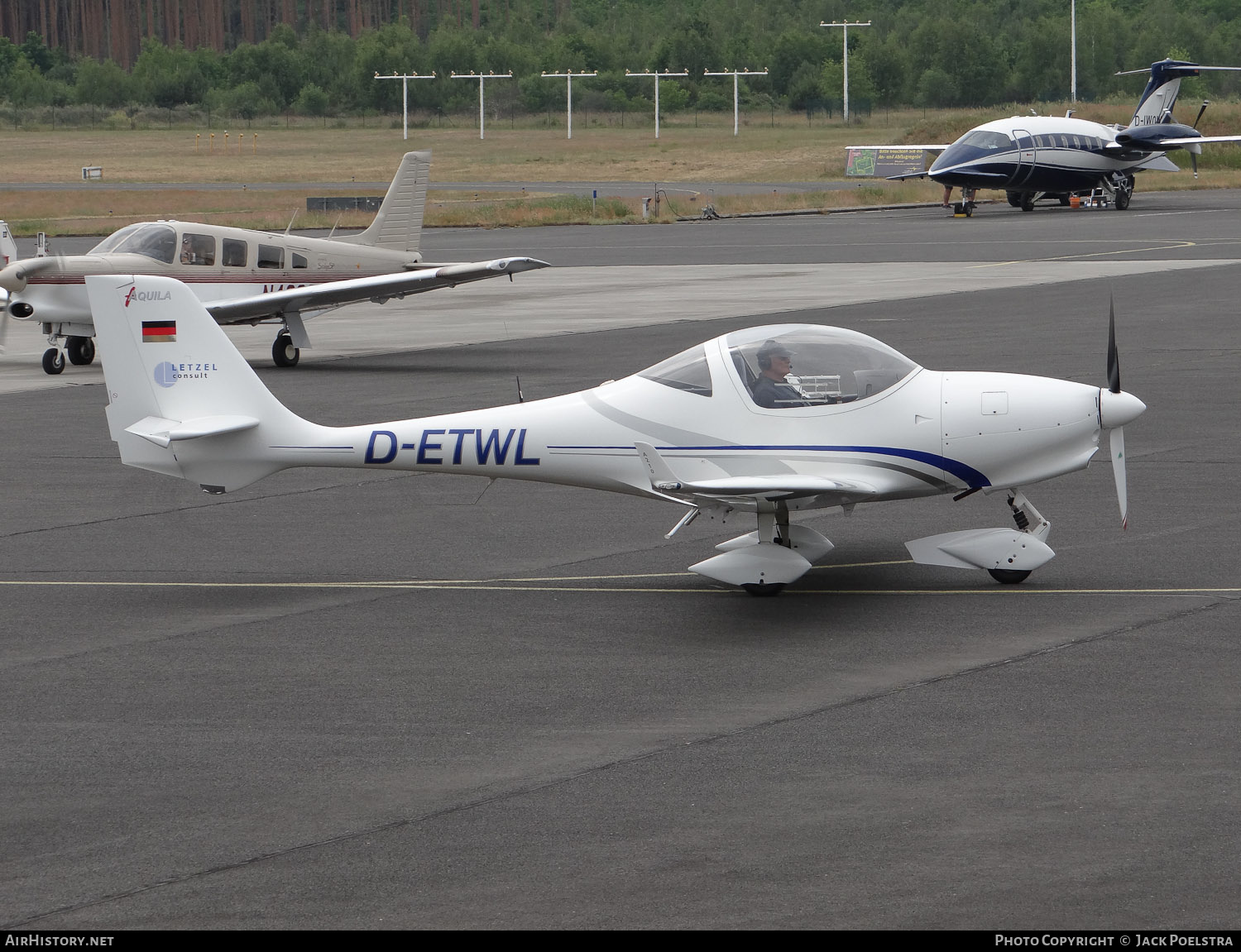 Aircraft Photo of D-ETWL | Aquila AT01 A210 | AirHistory.net #374645