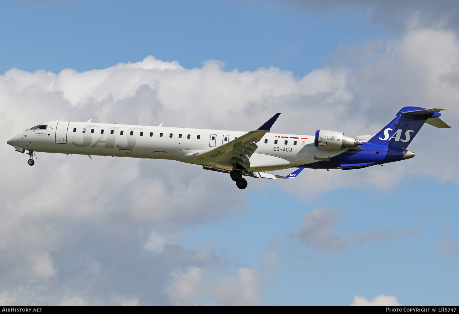 Aircraft Photo of ES-ACJ | Bombardier CRJ-900LR (CL-600-2D24) | Scandinavian Airlines - SAS | AirHistory.net #374648