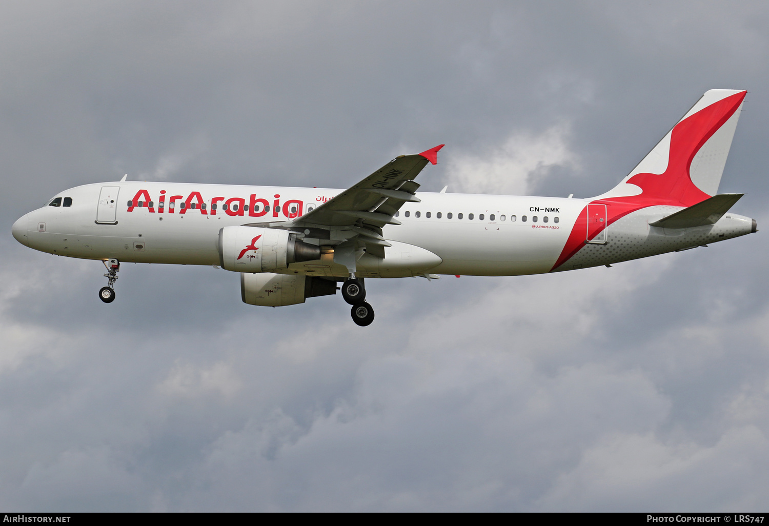 Aircraft Photo of CN-NMK | Airbus A320-214 | Air Arabia | AirHistory.net #374695