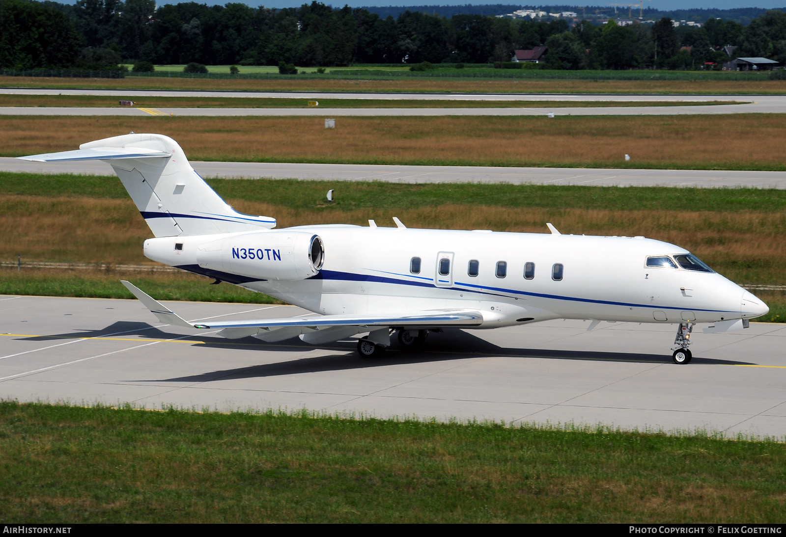Aircraft Photo of N350TN | Bombardier Challenger 350 (BD-100-1A10) | AirHistory.net #374808