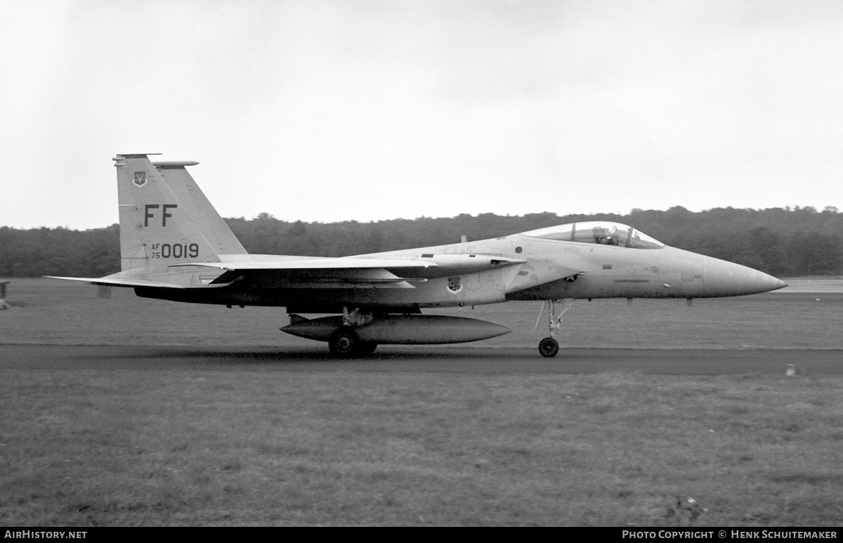 Aircraft Photo of 75-0019 / AF75-0019 | McDonnell Douglas F-15A Eagle | USA - Air Force | AirHistory.net #374845