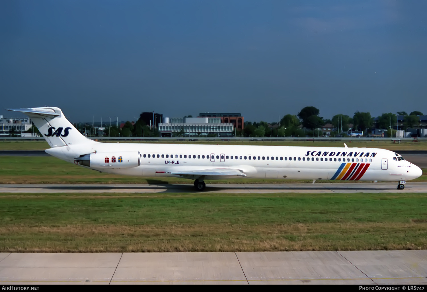 Aircraft Photo of LN-RLE | McDonnell Douglas MD-81 (DC-9-81) | Scandinavian Airlines - SAS | AirHistory.net #374919