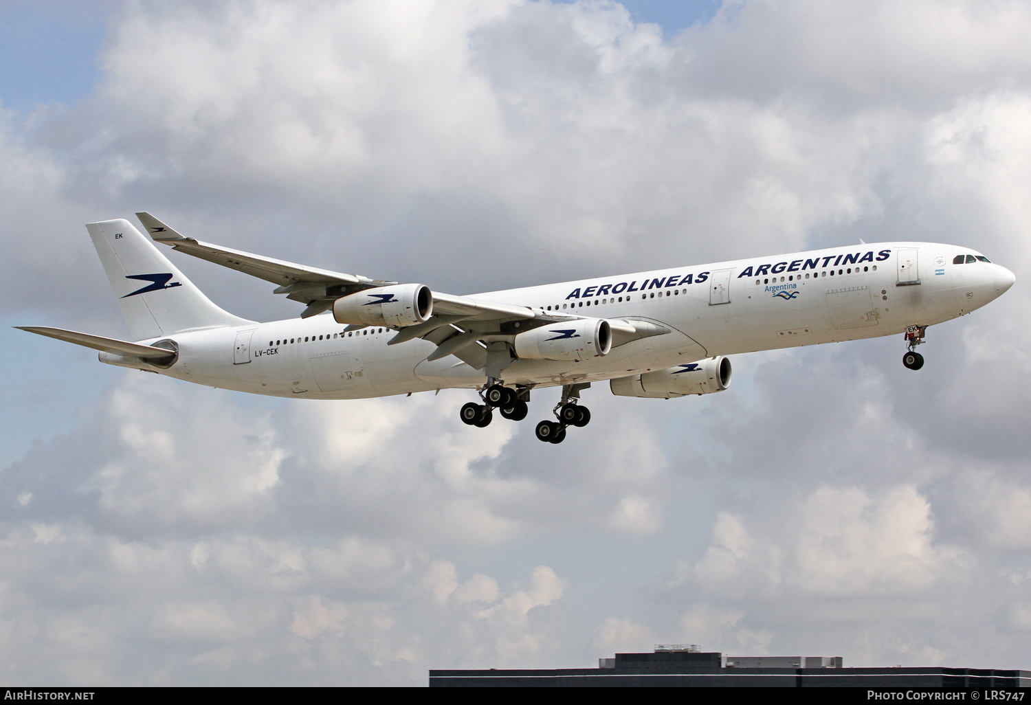 Aircraft Photo of LV-CEK | Airbus A340-312 | Aerolíneas Argentinas | AirHistory.net #375061