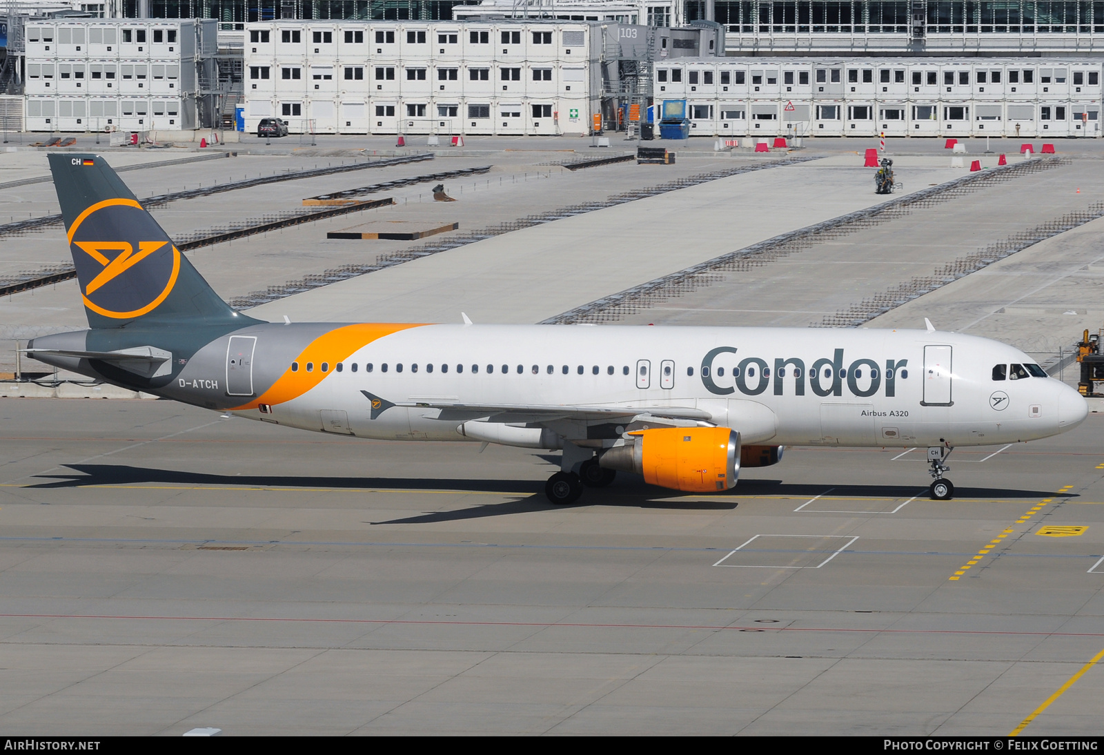 Aircraft Photo of D-ATCH | Airbus A320-212 | Condor Flugdienst | AirHistory.net #375071