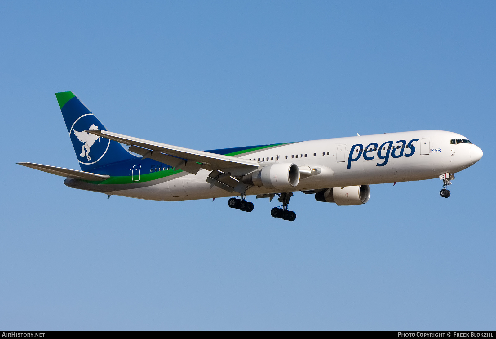 Aircraft Photo of VP-BOZ | Boeing 767-3G5/ER | Pegas Touristik | AirHistory.net #375076
