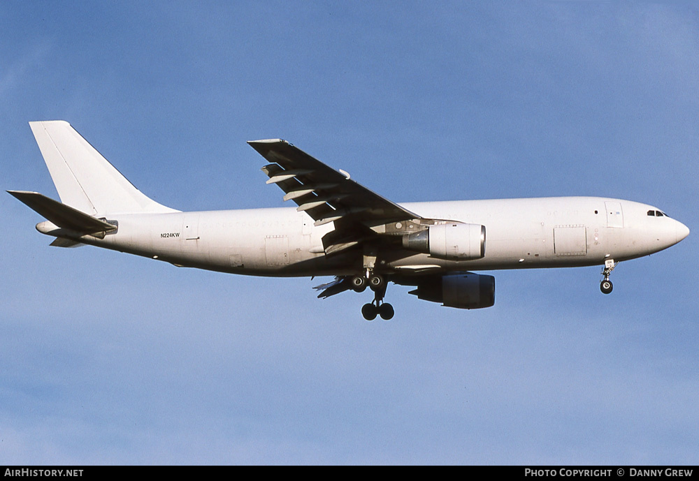 Aircraft Photo of N224KW | Airbus A300B4-203 | AirHistory.net #375143