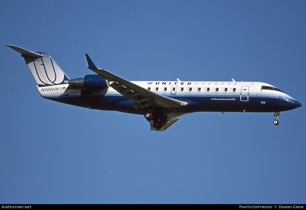 Aircraft Photo of N469AW | Bombardier CRJ-200LR (CL-600-2B19) | United Express | AirHistory.net #375280