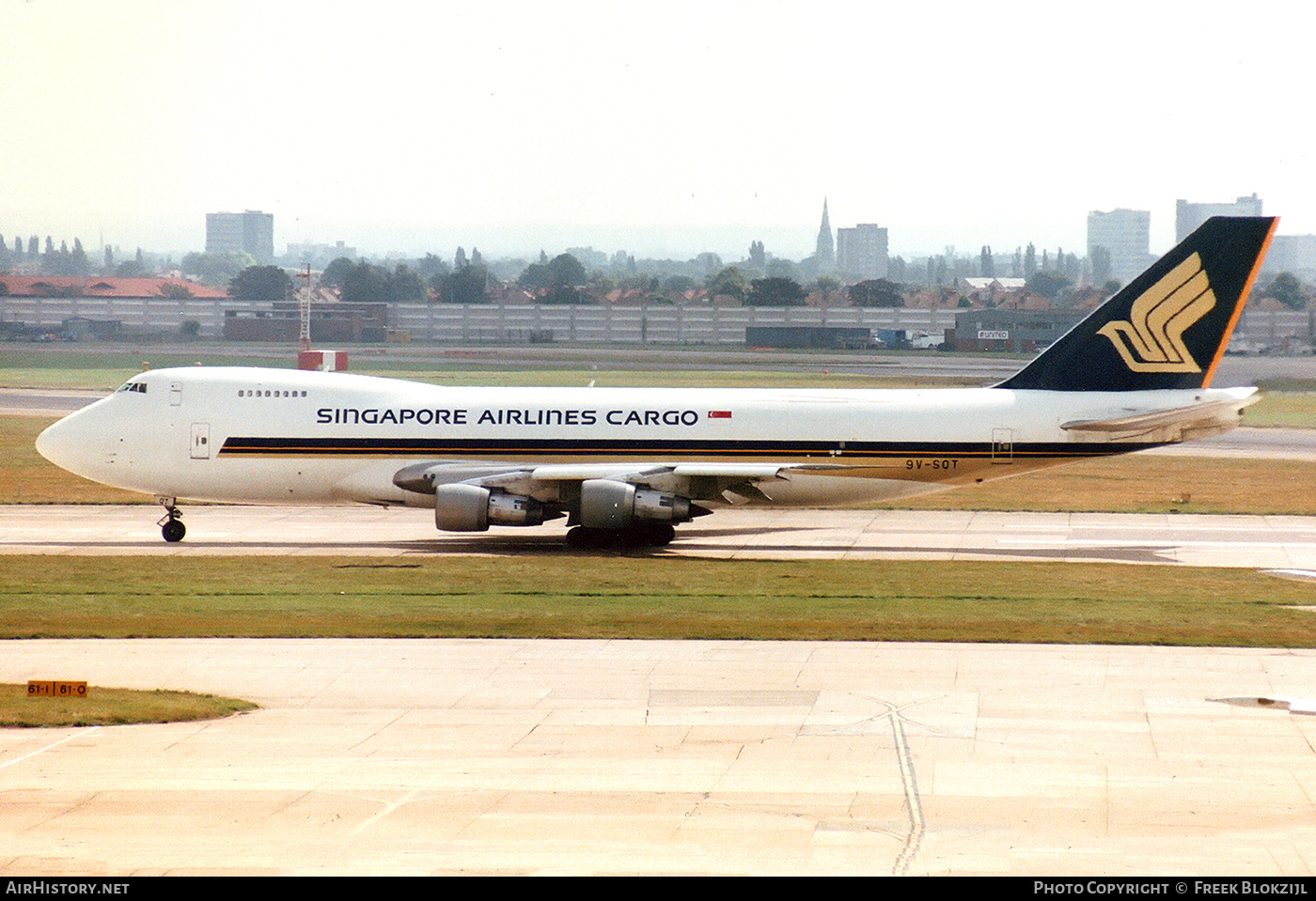 Aircraft Photo of 9V-SQT | Boeing 747-245F/SCD | Singapore Airlines Cargo | AirHistory.net #375299