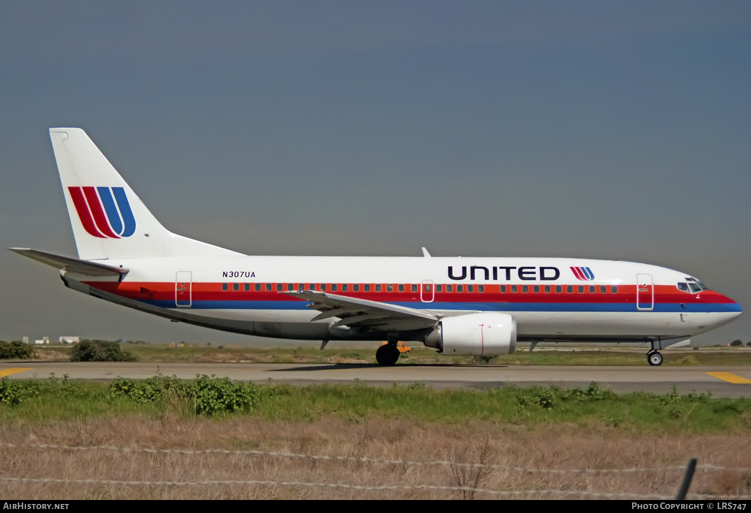 Aircraft Photo of N307UA | Boeing 737-322 | United Airlines | AirHistory.net #375393