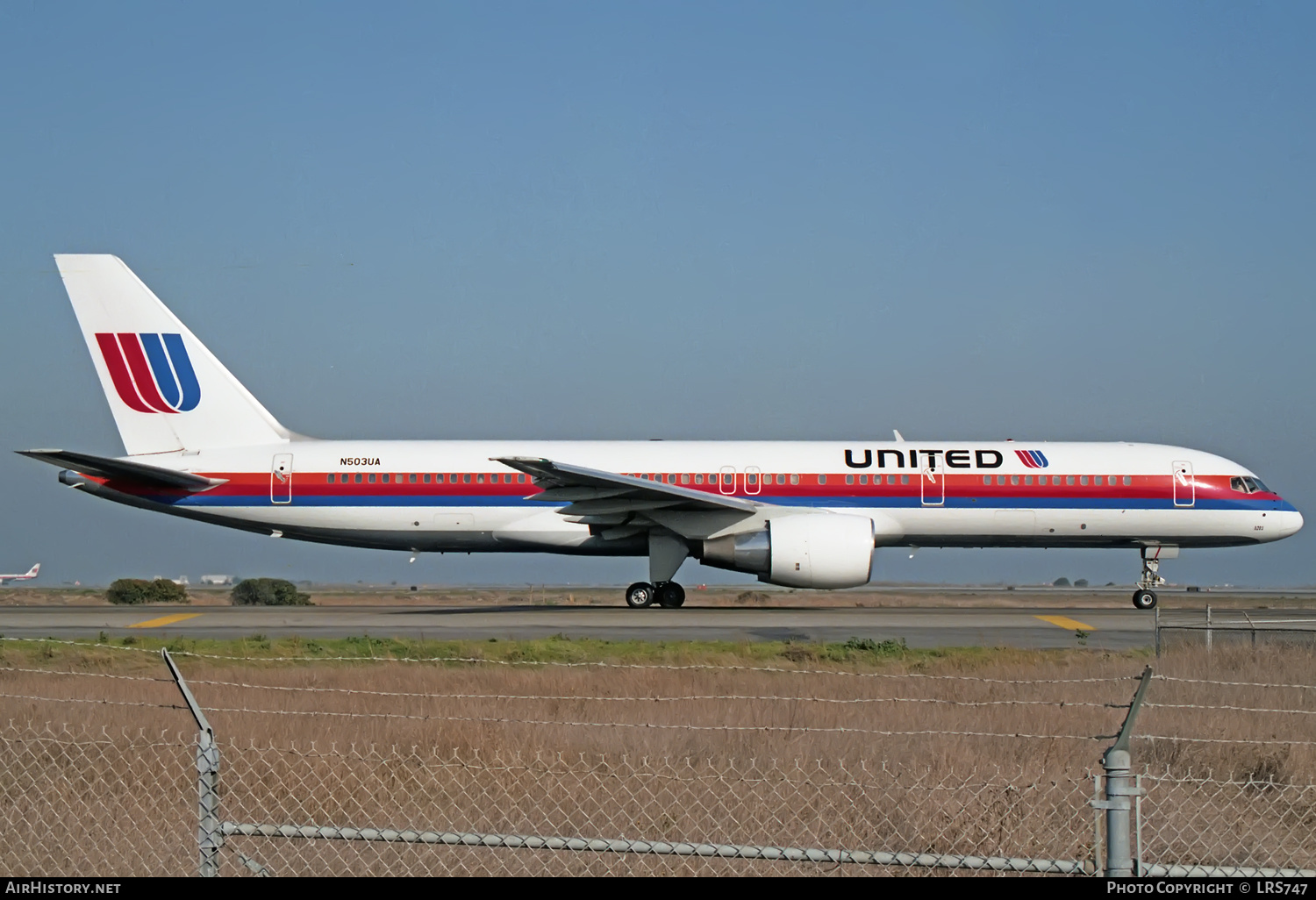 Aircraft Photo of N503UA | Boeing 757-222 | United Airlines | AirHistory.net #375408