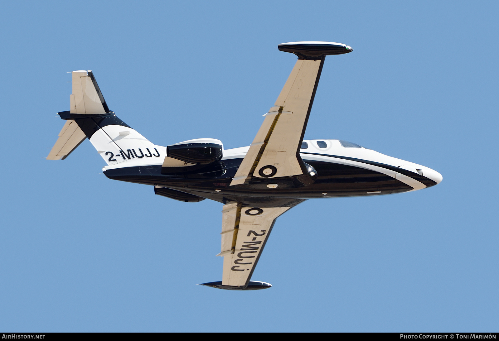 Aircraft Photo of 2-MUJJ | Eclipse 550 (EA550) | AirHistory.net #375485