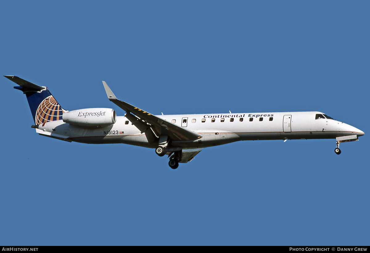 Aircraft Photo of N13123 | Embraer ERJ-145XR (EMB-145XR) | Continental Express | AirHistory.net #375491