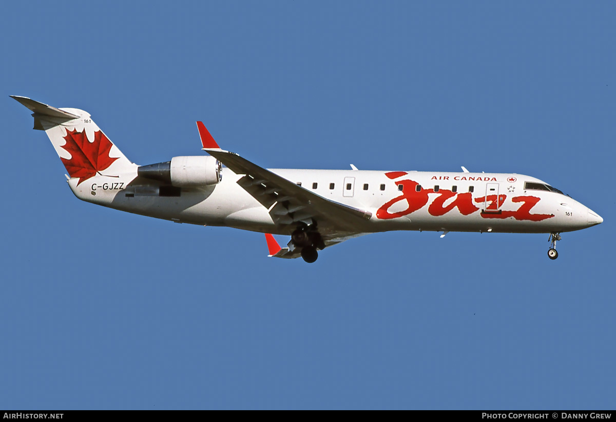 Aircraft Photo of C-GJZZ | Bombardier CRJ-200ER (CL-600-2B19) | Air Canada Jazz | AirHistory.net #375536