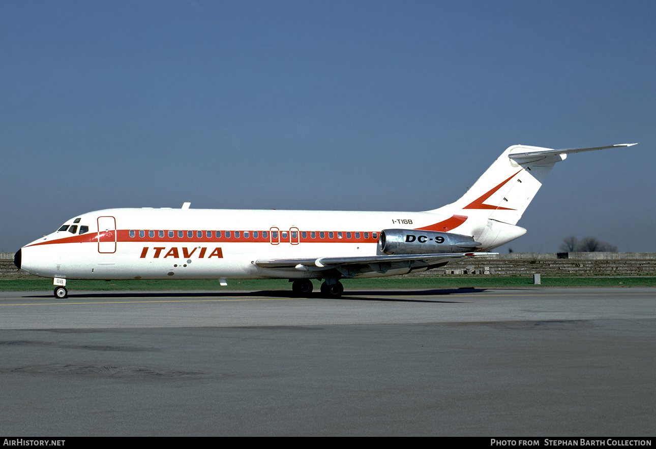 Aircraft Photo of I-TIGB | McDonnell Douglas DC-9-15 | Itavia | AirHistory.net #375573