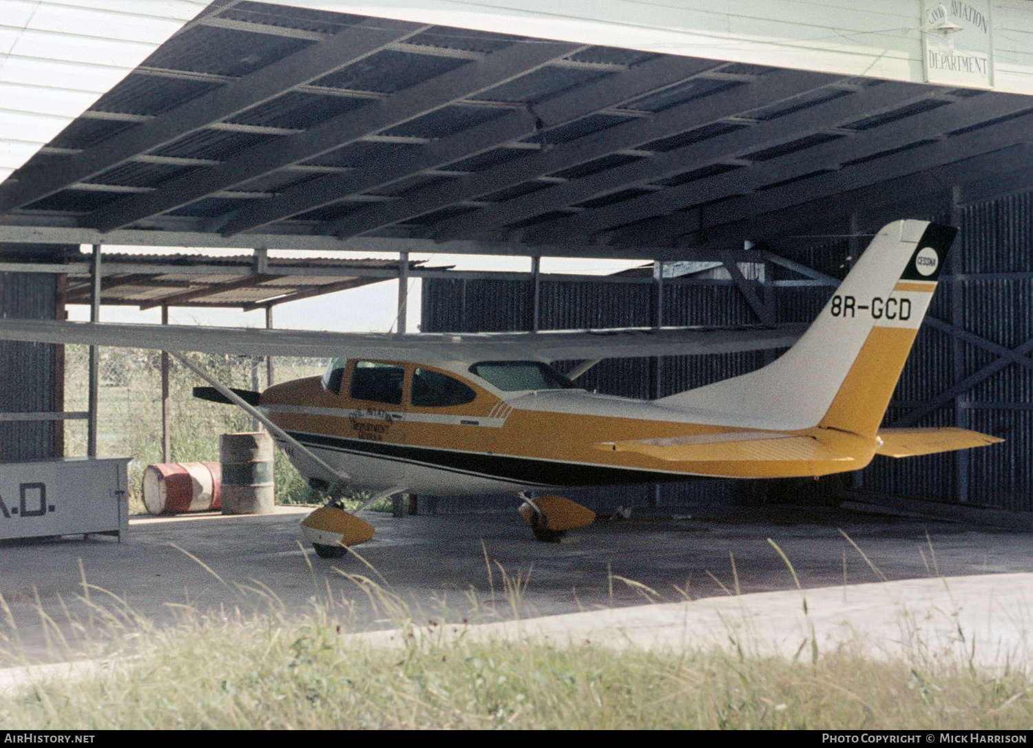 Aircraft Photo of 8R-GCD | Cessna 182J | AirHistory.net #375593