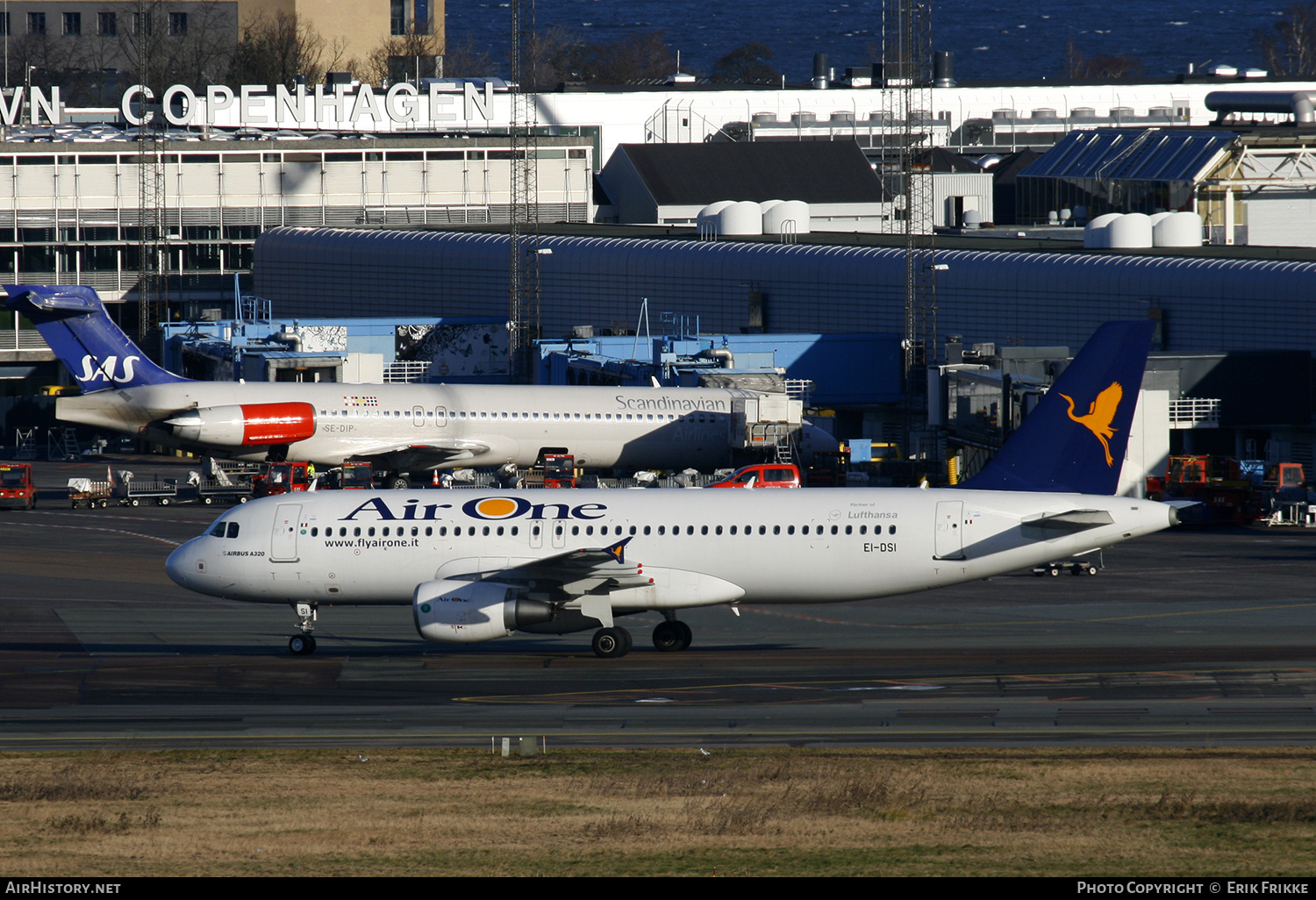 Aircraft Photo of EI-DSI | Airbus A320-216 | Air One | AirHistory.net #375812