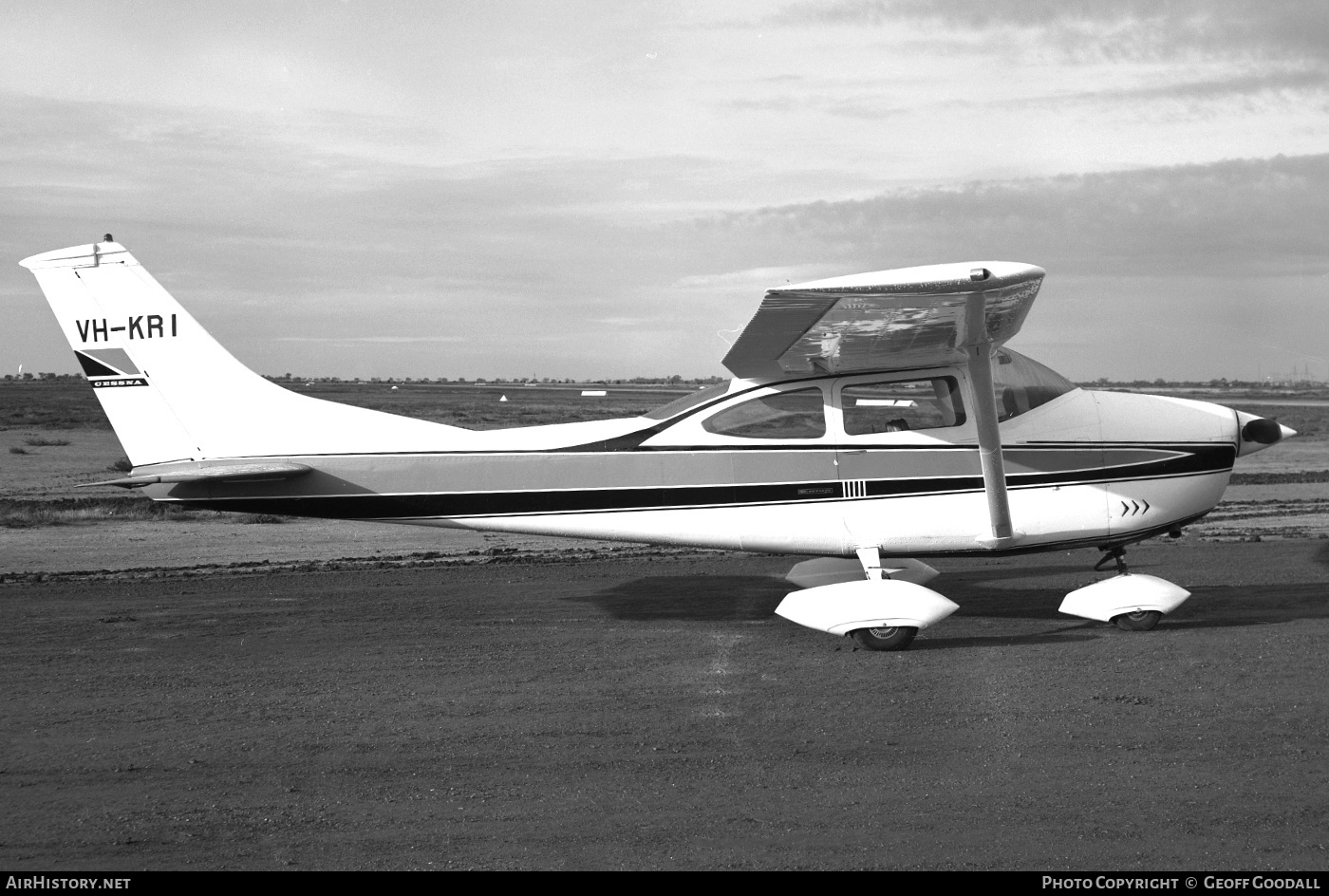Aircraft Photo of VH-KRI | Cessna 182K Skylane | AirHistory.net #375843