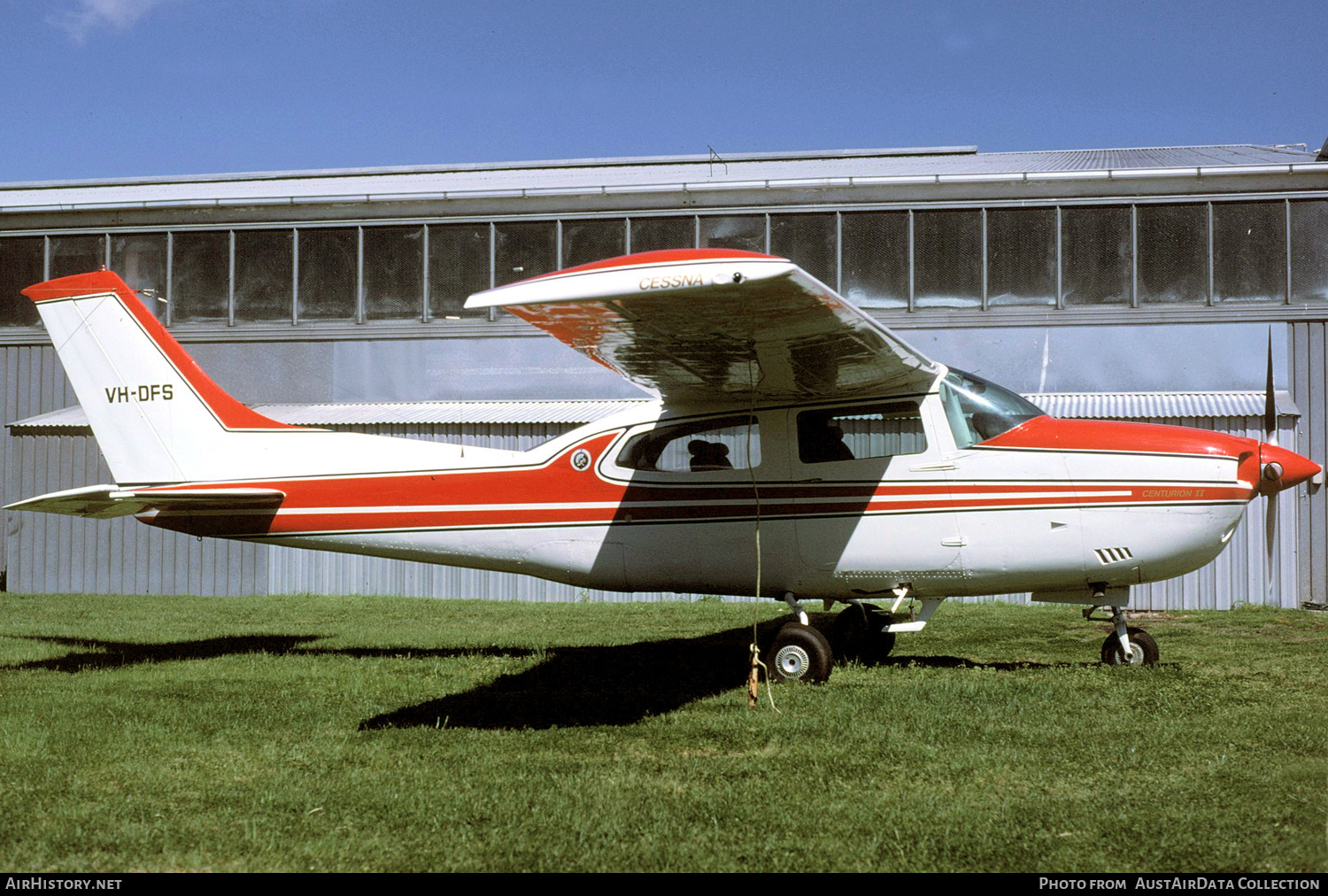 Aircraft Photo of VH-DFS | Cessna 210L Centurion | AirHistory.net #375845
