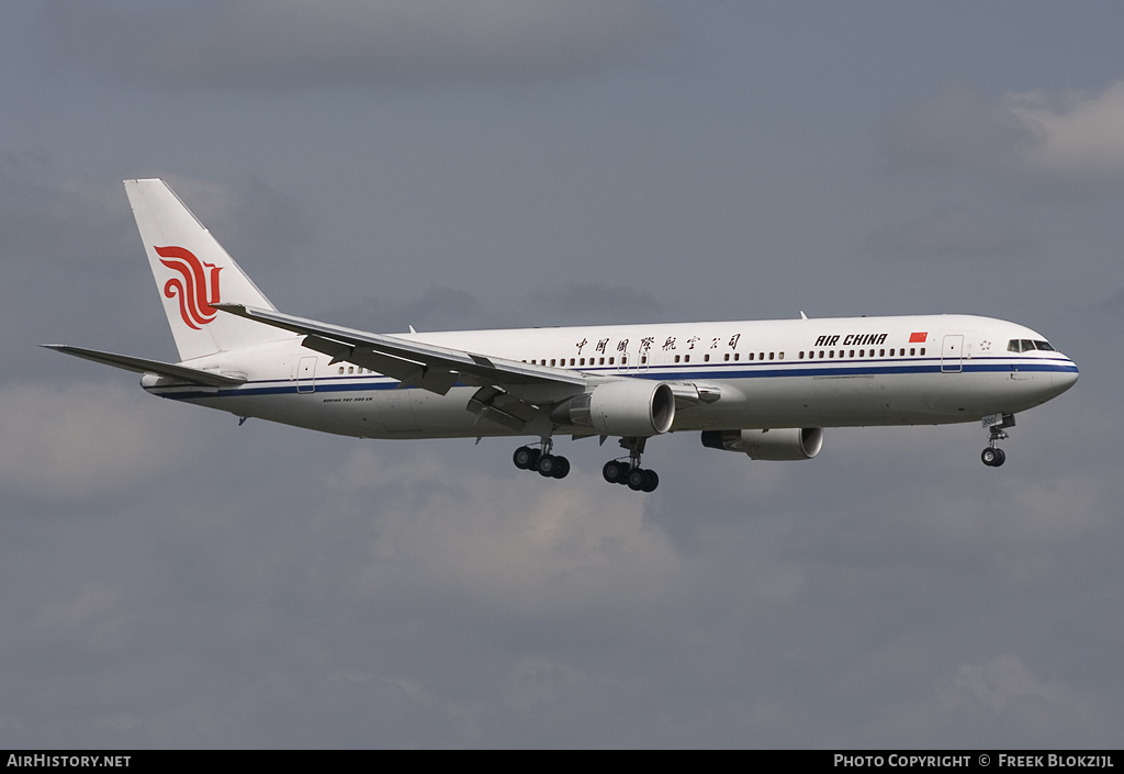 Aircraft Photo of B-2496 | Boeing 767-3Q8/ER | Air China | AirHistory.net #375960