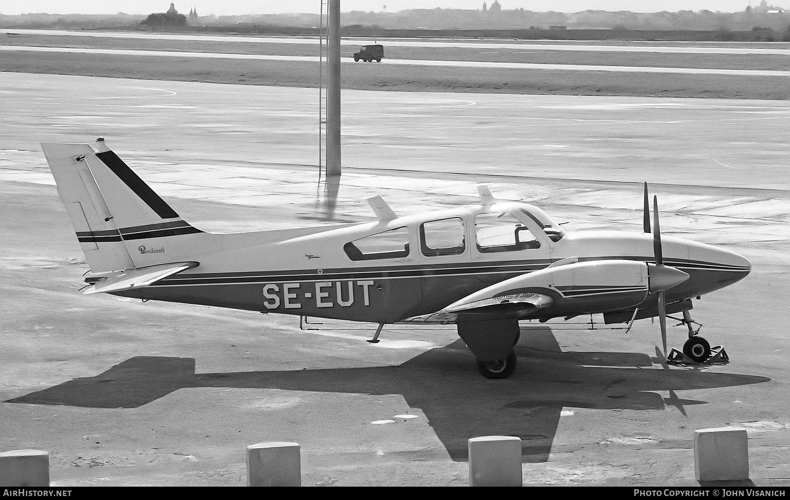 Aircraft Photo of SE-EUT | Beech C55 Baron (95-C55) | AirHistory.net #376033
