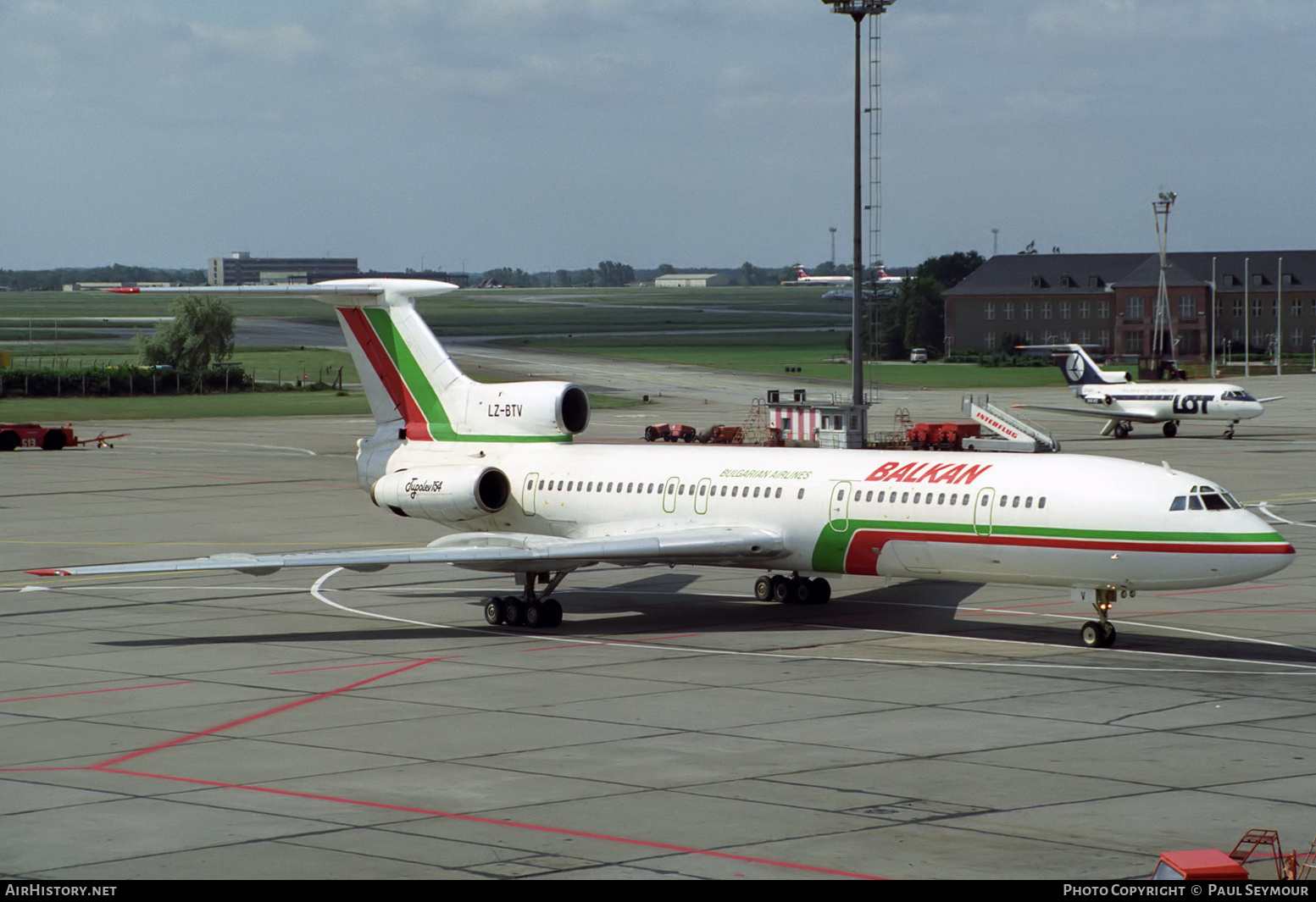 Aircraft Photo of LZ-BTV | Tupolev Tu-154B-2 | Balkan - Bulgarian Airlines | AirHistory.net #376090