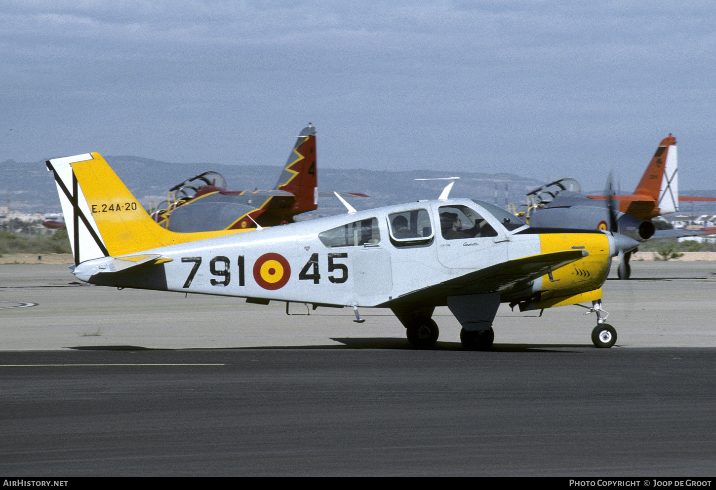 Aircraft Photo of E24A-20 | Beech F33C Bonanza | Spain - Air Force | AirHistory.net #376147