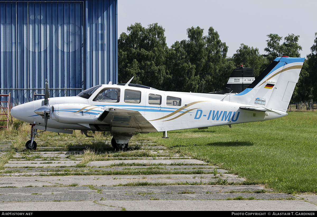Aircraft Photo of D-IWMU | Beech 58P Pressurized Baron | AirHistory.net #376156