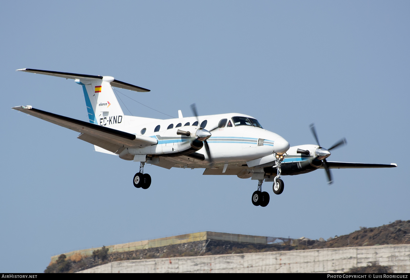 Aircraft Photo of EC-KND | Raytheon B200 King Air | Eliance | AirHistory.net #376199