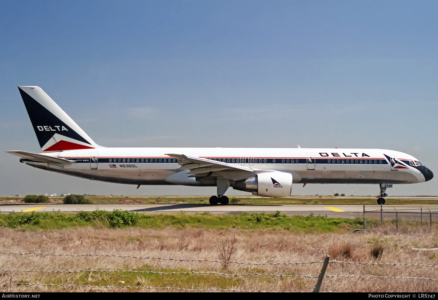 Aircraft Photo of N636DL | Boeing 757-232 | Delta Air Lines | AirHistory.net #376219