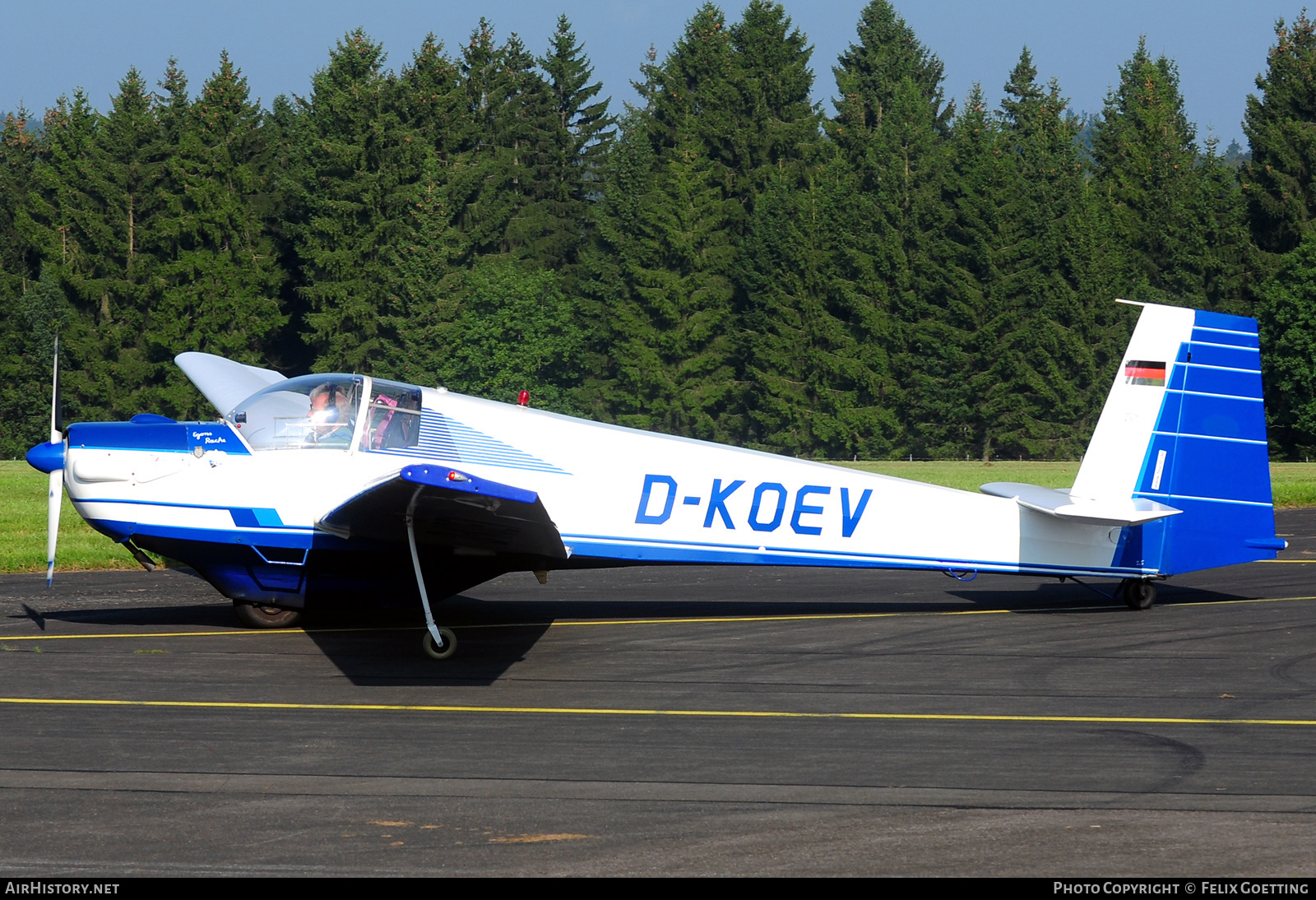 Aircraft Photo of D-KOEV | Scheibe SF-25C Falke | AirHistory.net #376275