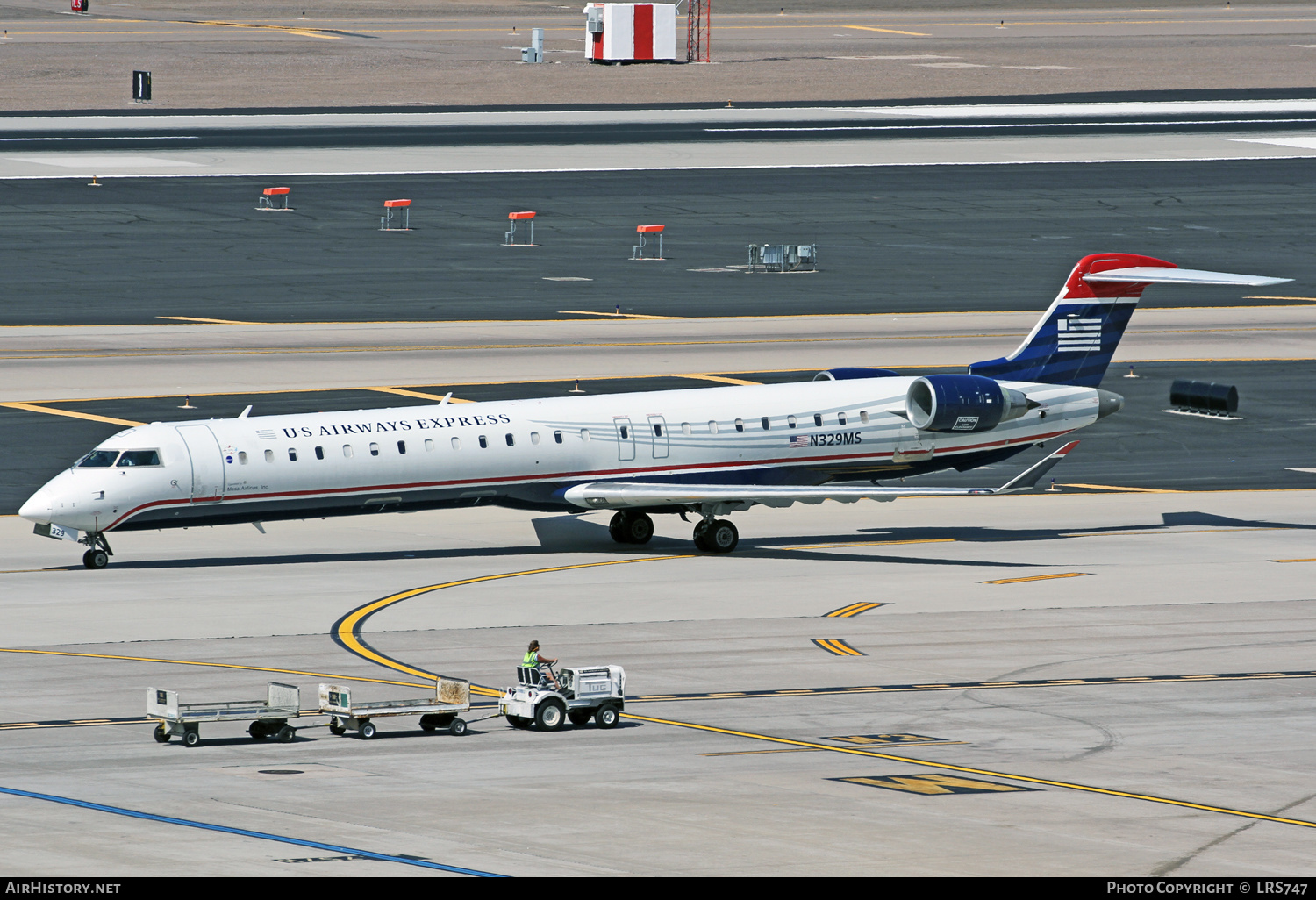 Aircraft Photo of N329MS | Bombardier CRJ-900ER (CL-600-2D24) | US Airways Express | AirHistory.net #376308