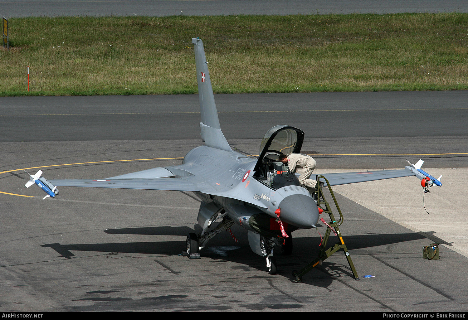 Aircraft Photo of E-598 | General Dynamics F-16AM Fighting Falcon | Denmark - Air Force | AirHistory.net #376311