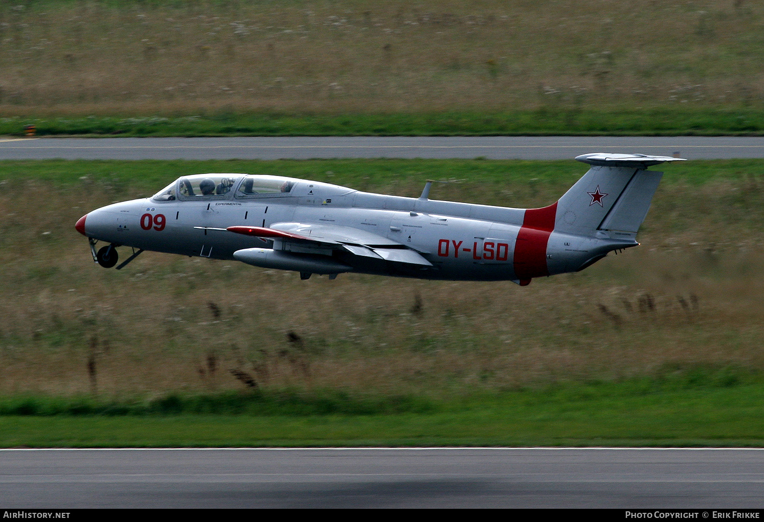 Aircraft Photo of OY-LSD / 09 red | Aero L-29 Delfin | Soviet Union - Air Force | AirHistory.net #376334