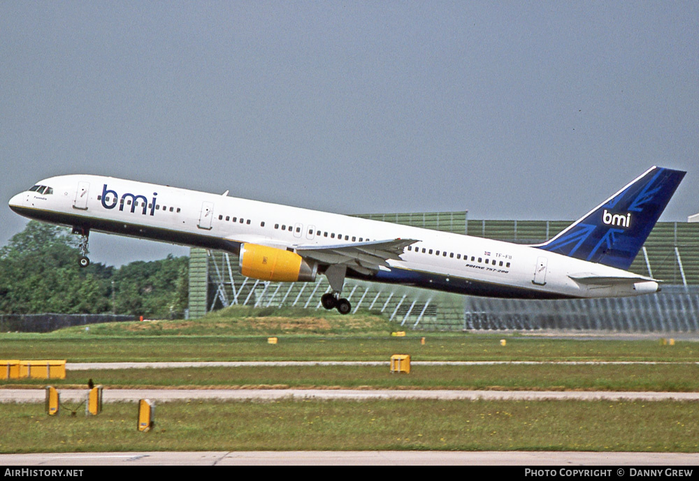 Aircraft Photo of TF-FII | Boeing 757-208 | BMI - British Midland International | AirHistory.net #376361