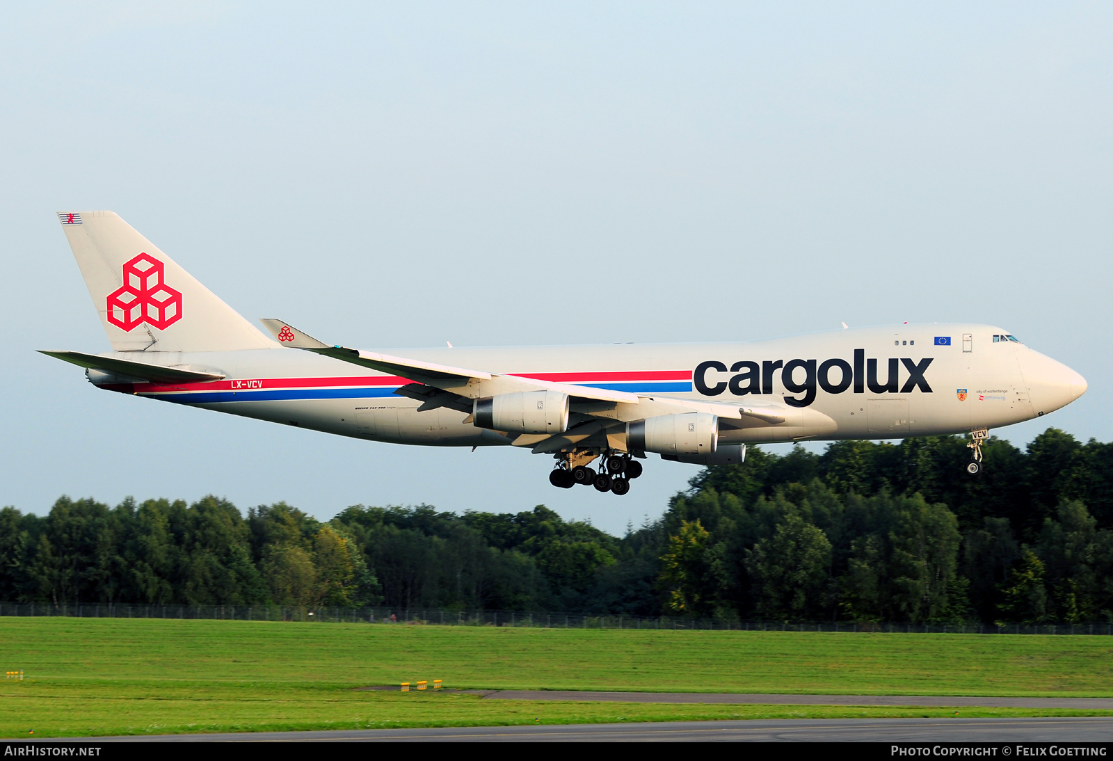 Aircraft Photo of LX-VCV | Boeing 747-4R7F/SCD | Cargolux | AirHistory.net #376387