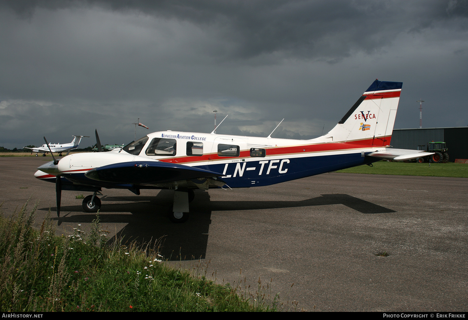 Aircraft Photo of LN-TFC | Piper PA-34-220T Seneca V | Norwegian Aviation College | AirHistory.net #376420