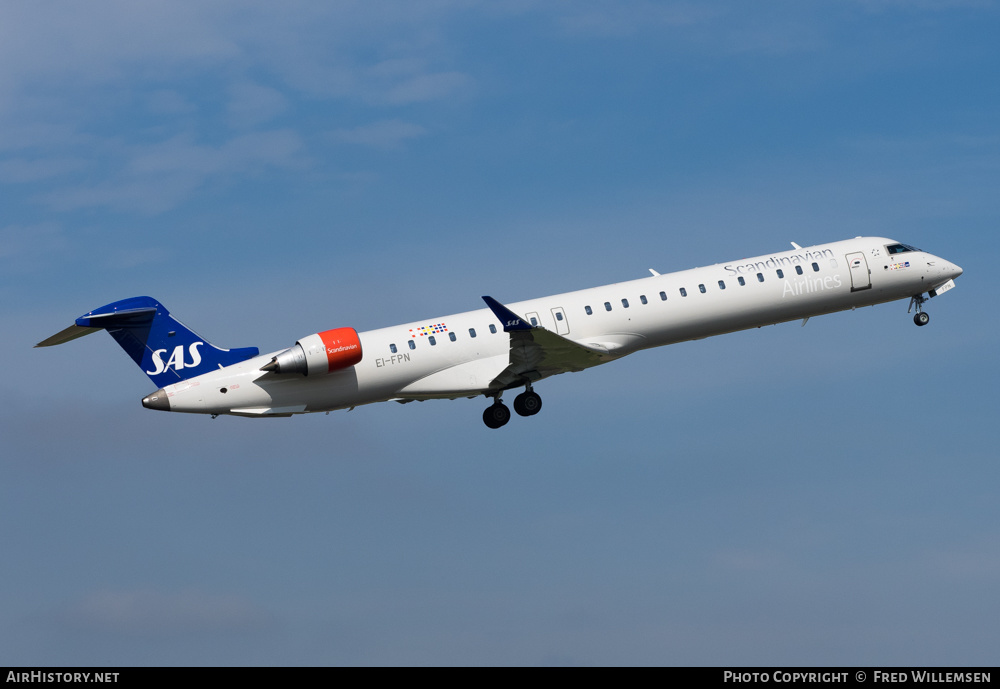 Aircraft Photo of EI-FPN | Bombardier CRJ-900LR (CL-600-2D24) | Scandinavian Airlines - SAS | AirHistory.net #376490