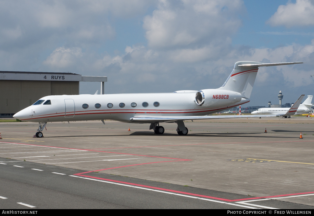 Aircraft Photo of N688CB | Gulfstream Aerospace G-V-SP Gulfstream G550 | AirHistory.net #376494