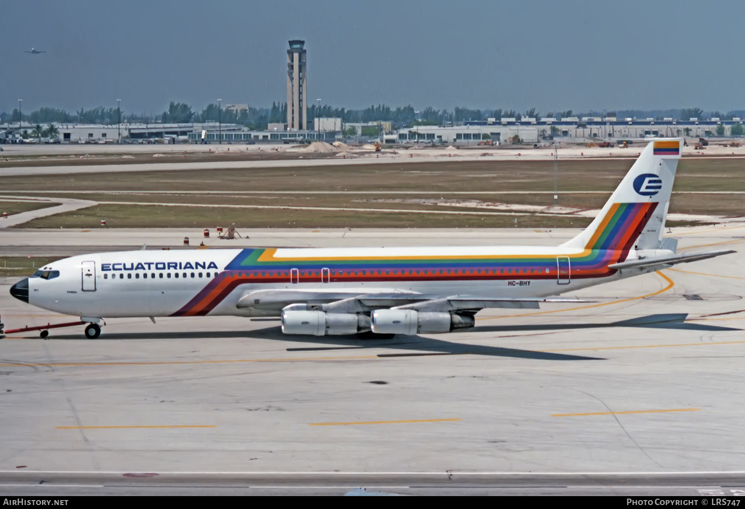 Aircraft Photo of HC-BHY | Boeing 707-321B | Ecuatoriana | AirHistory.net #376499