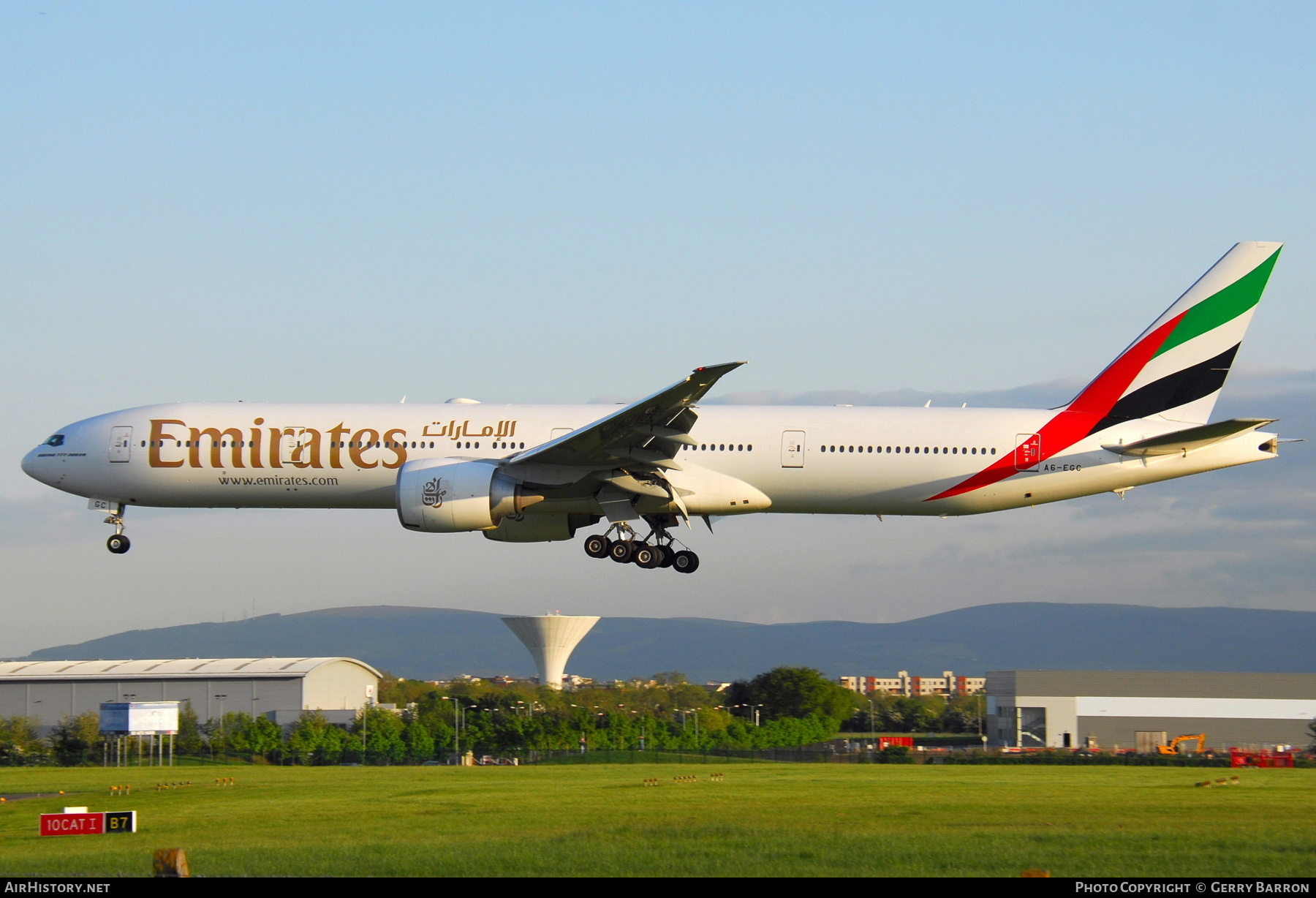 Aircraft Photo of A6-EGC | Boeing 777-31H/ER | Emirates | AirHistory.net #376526