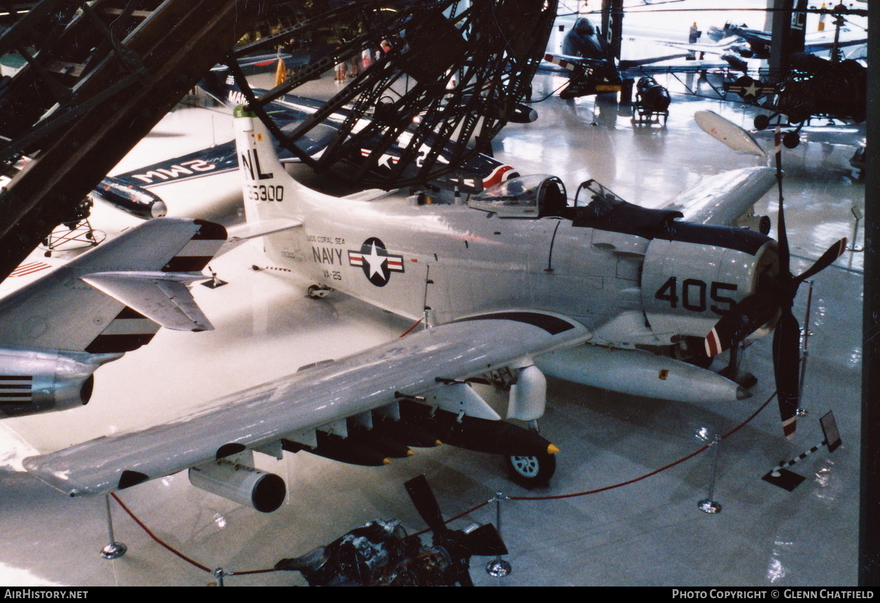 Aircraft Photo of 135300 | Douglas A-1H Skyraider (AD-6) | USA - Navy | AirHistory.net #376582