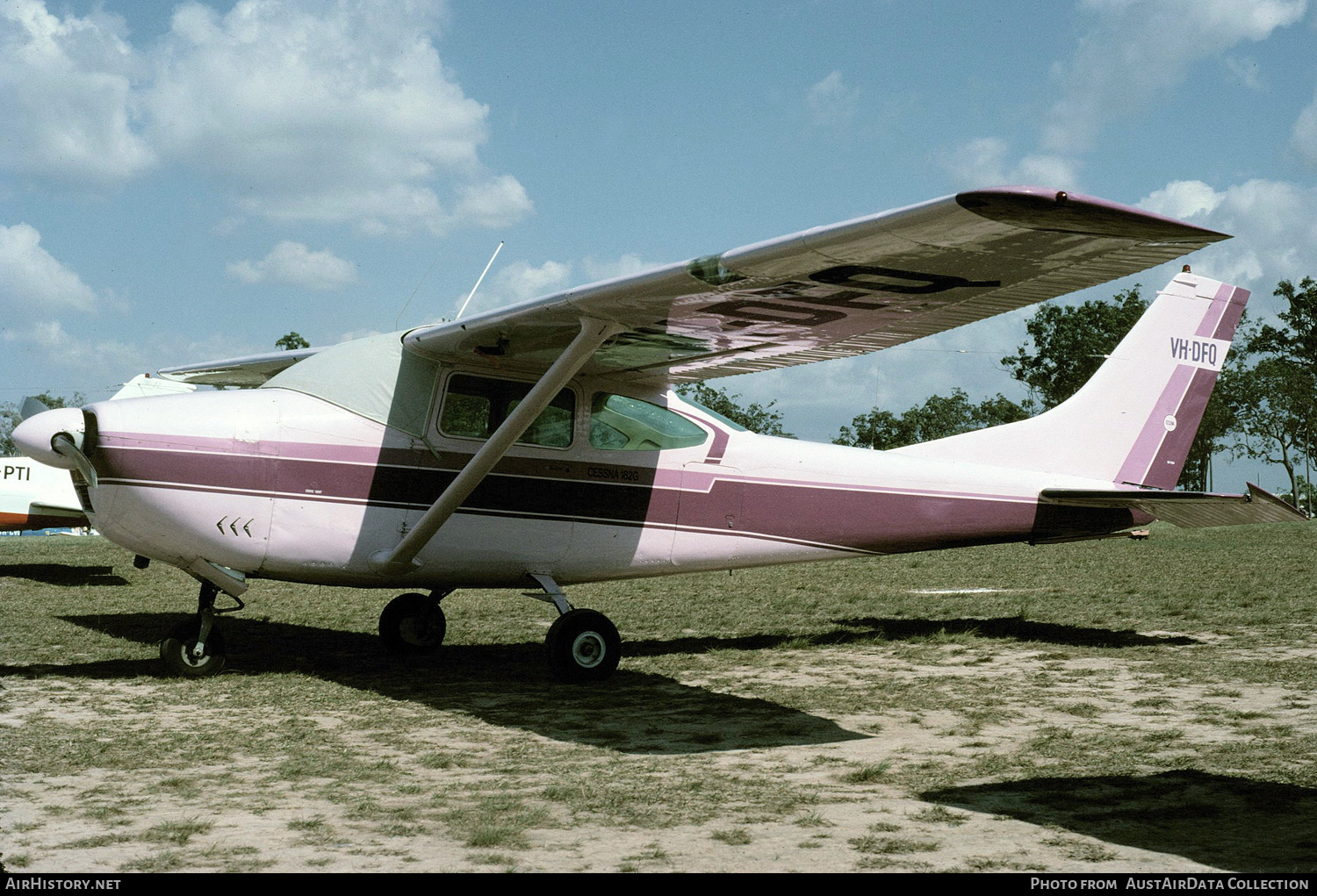 Aircraft Photo of VH-DFQ | Cessna 182G Skylane | AirHistory.net #376625