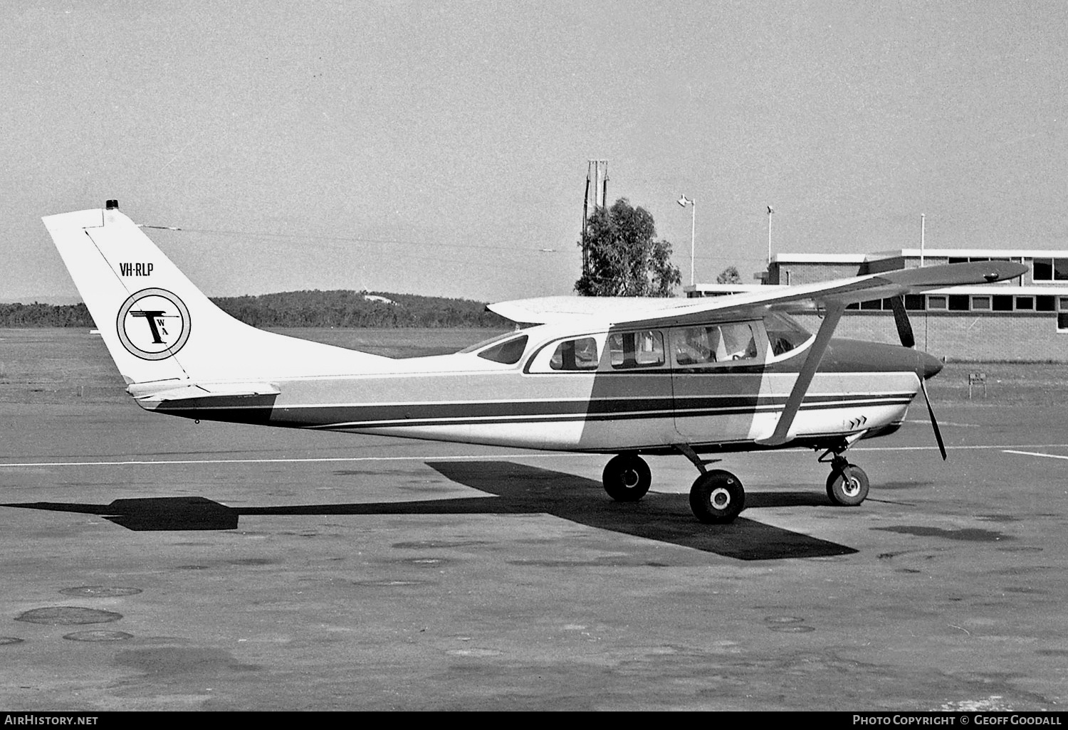 Aircraft Photo of VH-RLP | Cessna 210-5 | Trans West Air Charter | AirHistory.net #376628
