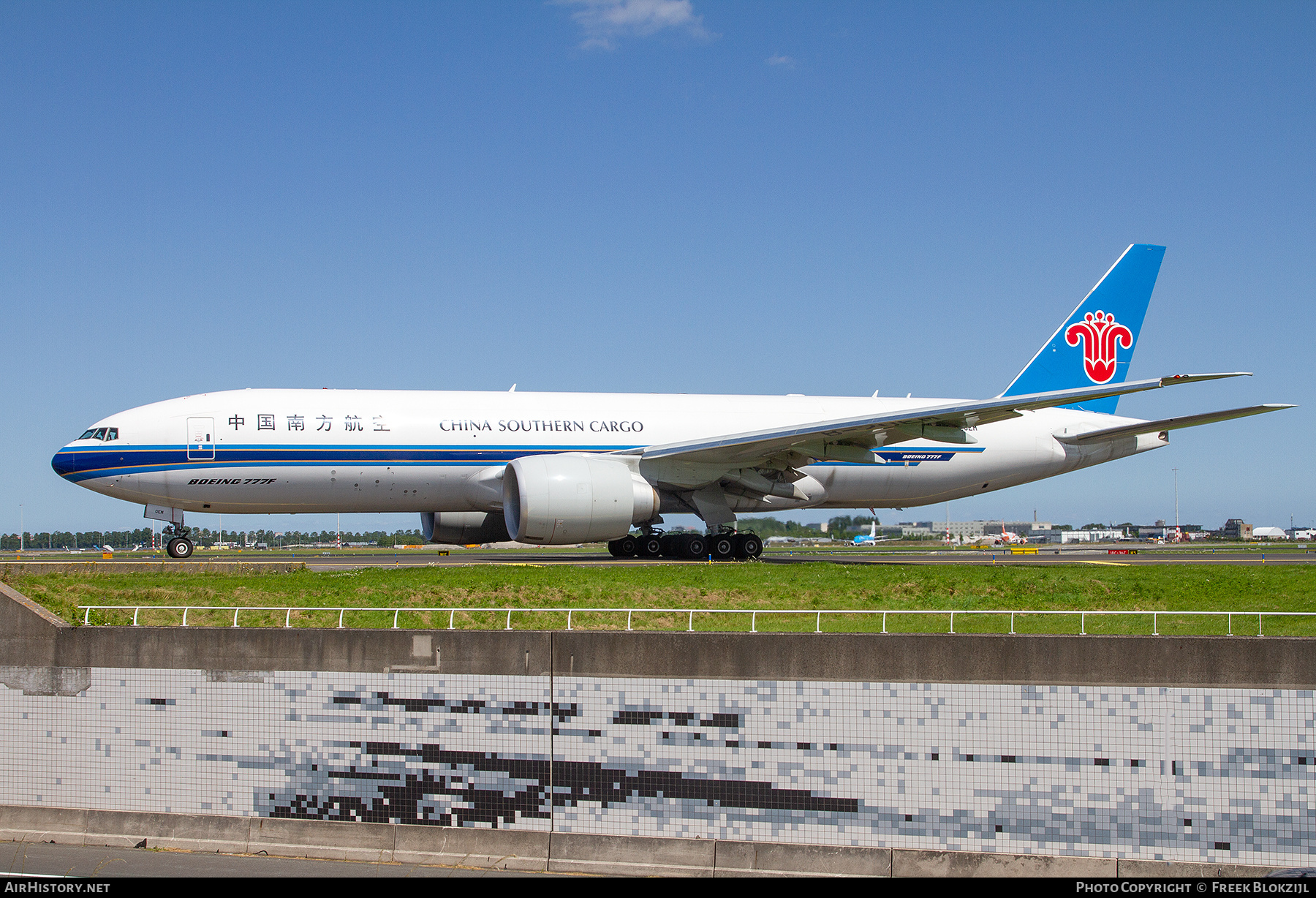 Aircraft Photo of B-20EM | Boeing 777-F | China Southern Airlines Cargo | AirHistory.net #376683