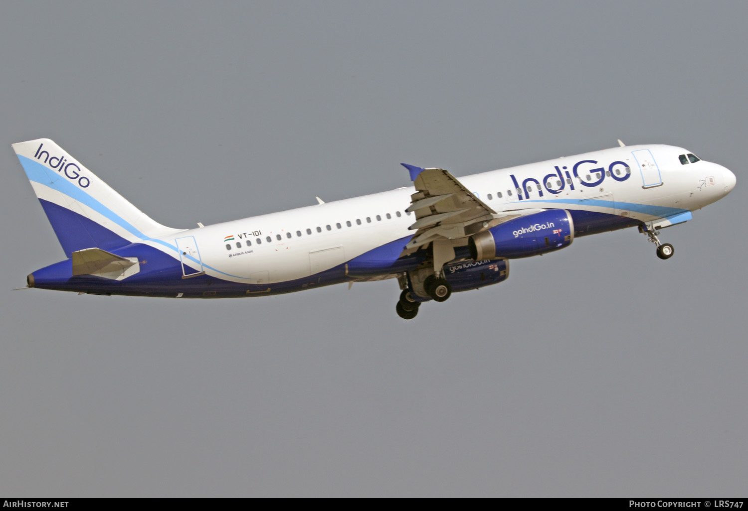 Aircraft Photo of VT-IDI | Airbus A320-232 | IndiGo | AirHistory.net #376717