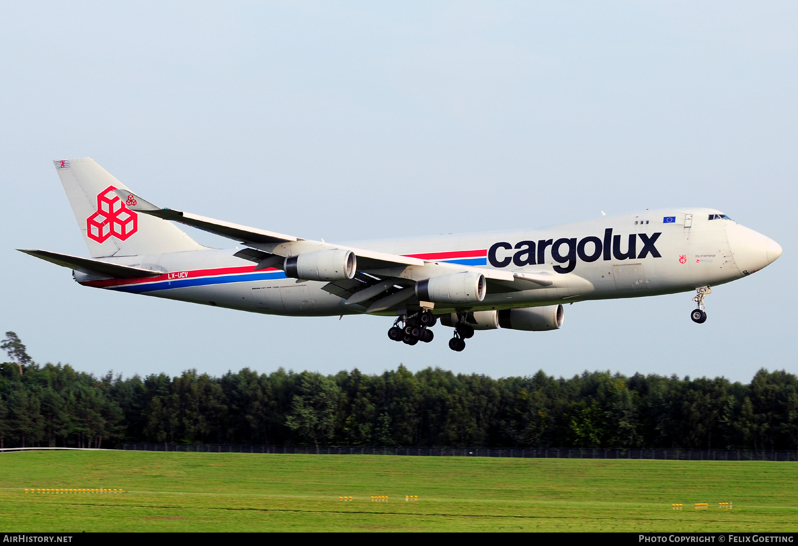 Aircraft Photo of LX-UCV | Boeing 747-4R7F/SCD | Cargolux | AirHistory.net #376846