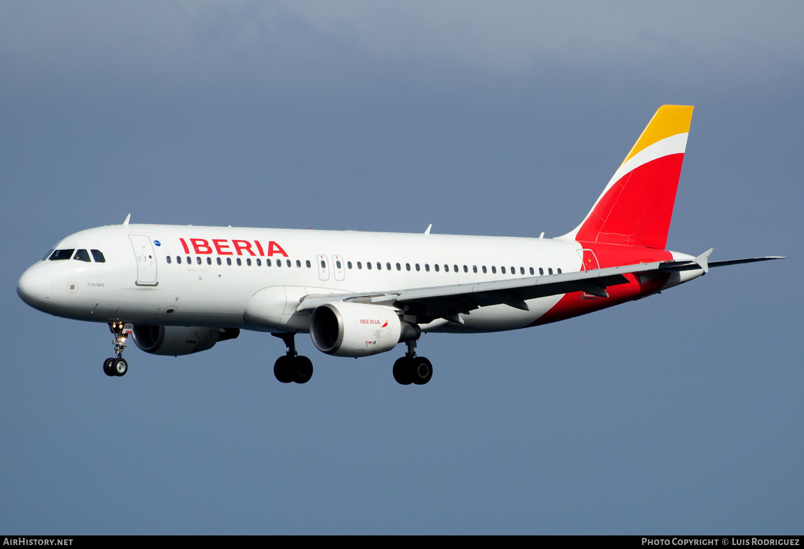 Aircraft Photo of EC-KOH | Airbus A320-214 | Iberia | AirHistory.net #376968